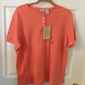 Woman’s New Top XL